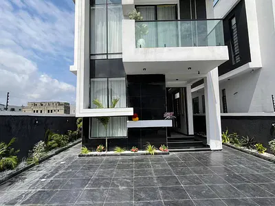 5 Bedroom Detached Duplex — Ologolo, Lekki, Lagos