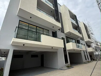 4 Bedrooms Terraced Duplex — Lekki Phase 1, Lekki, Lagos