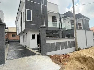 Exquisite 4 Bedroom Detached Duplex with BQ in Secure Estate — Magodo, Lagos