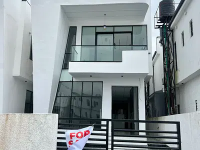 Stunning 5 Bedroom Fully Detached with Pool & BQ in a Secured Estate — Ajah, Lagos