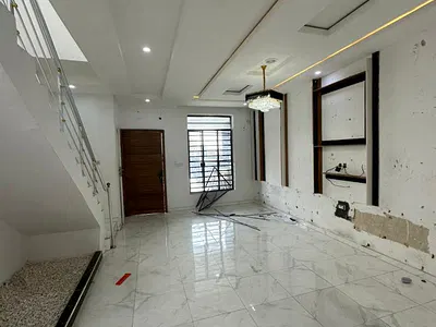 Luxury ‎3 Bedroom Terrace Self Compound. — Lekki, Lagos