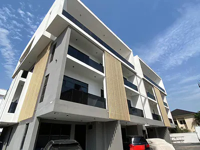 4 Bedroom Terrace — Lekki, Lagos