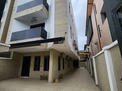 5 Bedrooms Fully Detached Duplex — Ikeja GRA, Ikeja, Lagos