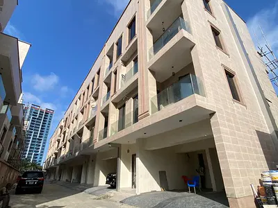 4 Bedroom Terraced Triplex — Ikoyi, Lagos