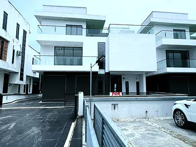 This Contemporary 5 Bedroom Detached Duplex — Lake View Orchid, Lekki, Lagos