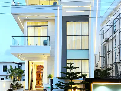 5 Bedroom Detached Duplex — Osapa, Lekki, Lagos