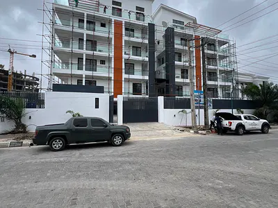 Luxury 4 Bedroom Maisonette — Ikoyi, Lagos