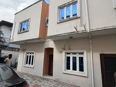 3 Bedroom Terraced Duplex, Self Serviced — Lekki, Lagos