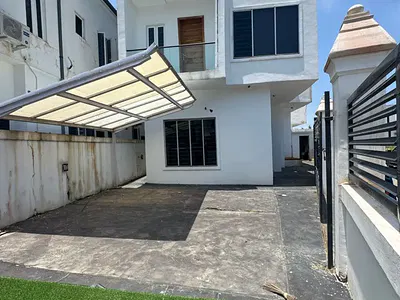Modern Classy Brand New 4-Bedroom Duplex, BQ and Pool — Lekki, Lagos