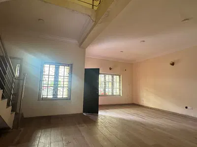 Fully Serviced Luxurious 4-Bedroom Terraced Duplex — Chevron Alternative, Lekki, Lagos