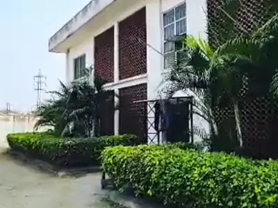 Massive Land with Structure on It — Eric Moore, Surulere, Lagos