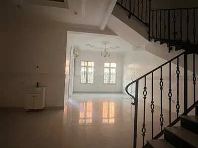 5 Bedroom Detached Duplex with Swimming Pool — Ikoyi, Lagos