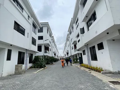 Excellent 4 Bedroom Terrace Duplex with a BQ, Pool, Gym, Games — Ikoyi, Lagos