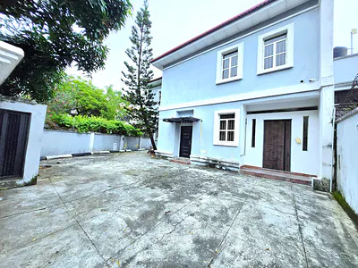 5 Bedroom Detached Duplex with BQ — Victoria Island (VI), Lagos