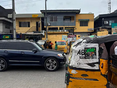 Lovely 4 Bedroom Duplex — Bode Thomas, Surulere, Lagos