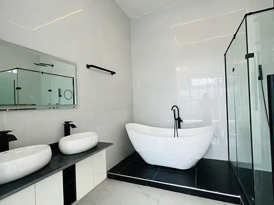 5 Bedroom Detached Duplex with Swimming Pool — Lekki, Lagos