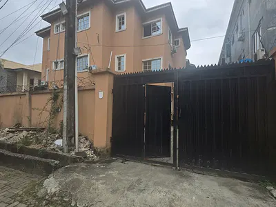 Old 6 -Units of 3-Bedroom Flat — Lekki, Lagos