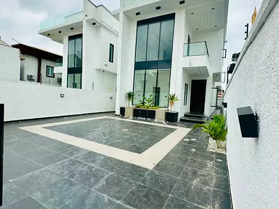 5 Bedroom Fully Detached Duplex, Spacious Swimming Pool, and BQ — Lekki, Lagos