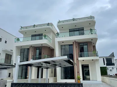 5 Bedroom Fully Detached Duplex with Swimming Pool Cinema Room and BQ — Conservation Lekki, Lekki, Lagos