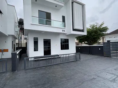 4 Bedroom Detached Duplex — Lekki, Lagos