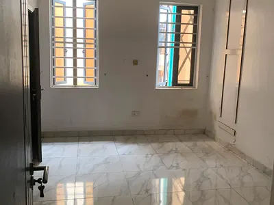 Single Room in Shared Apartment Upstairs — Lekki, Lagos
