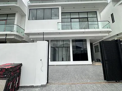 4 Bedroom Detached Duplex with BQ — Lekki, Lagos