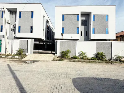2 Bedroom Apartment — Ologolo, Lekki, Lagos