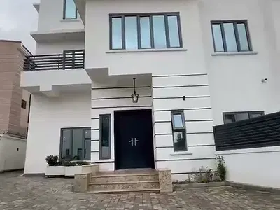 5 Bedroom Semi-Detached Duplex — Guzape District, Abuja