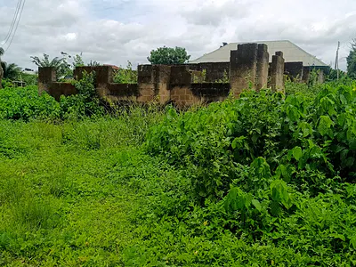 Uncompleted Twin Flat on a Corner Piece of Land — Ibadan, Oyo