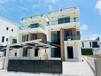 5 Bedroom Detached Duplex with Cinema — Lekki, Lagos