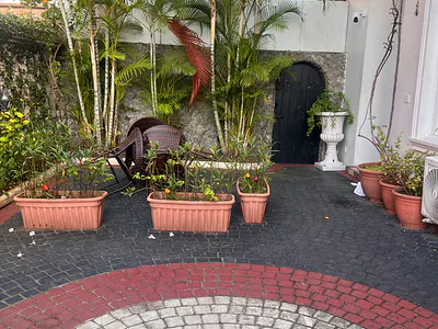 Gorgeous Direct 5 Bedroom Duplex with Swimming Pool and Greenery — Banana Island, Ikoyi, Lagos