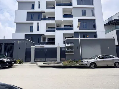 3 Bedroom Apartment with BQ — Lekki Phase 1, Lekki, Lagos