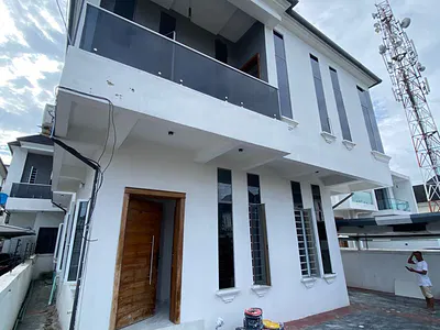 5 Bedroom — Lekki, Lagos