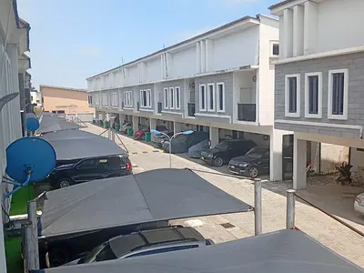 Executive 4BDRM Semi Detached with 1RM BQ — Orchid Hotel Road, Lekki, Lagos
