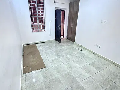 1 Room Self Contain — Ocean Breeze Estate, Ologolo, Lekki, Lagos
