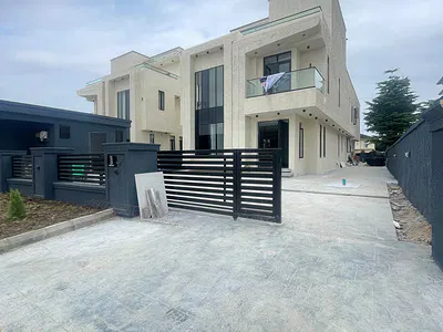 Elegant 5 Bedroom Fully Detached Duplex with a Pool, Cinema and a BQ — Ajah, Lagos