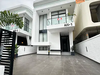 Exquisite Spacious Luxury 5 Bedroom Fully Detached Duplex with BQ, Poo — Orchid, Lekki, Lagos