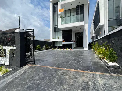 5 Bedroom Detached Duplex — Ologolo, Lekki, Lagos