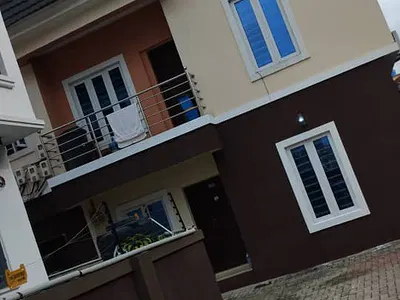 2 Bedroom Ensuite Downstairs Flat — John Olanlere Street, Magodo Phase 1, GRA Phase 1, Magodo, Lagos