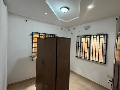 2 Bedroom Flat — Ikolaba GRA, Ibadan, Oyo