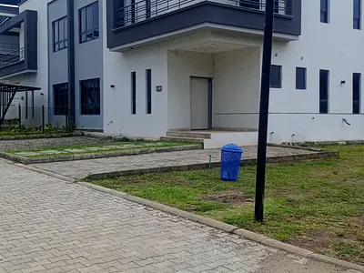 Brand New Elite 4 Bedroom Semi-Detached Duplex with BQ & Rooftop — Close to H-Medix, Guzape District, Abuja