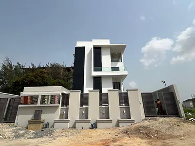 6 Bedroom Detached Duplex with BQ — Ikoyi, Lagos
