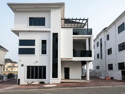 Automated 6 Bedroom Detached Duplex with BQ — Guzape District, Abuja