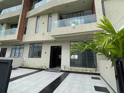 Luxury 5 Bedroom Duplex — Lekki, Lagos
