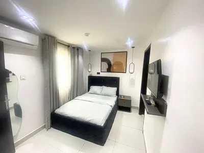 Fully Furnished Single Room Self-Contained — Ikoyi, Lagos