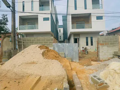 4 Bedroom Detached Duplex with BQ — Magodo, Lagos
