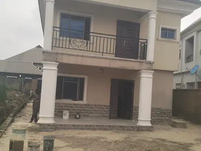Well Finished 3 Bedroom Apartment — GRA Phase 2 Alogba Ebute Ikorodu, Ikorodu, Lagos