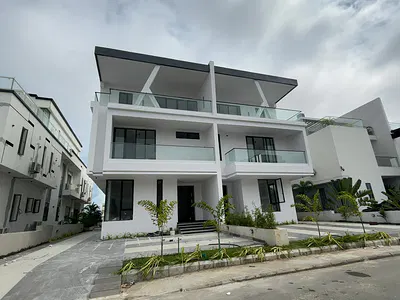 5 Bedroom Semi-Detached Duplex — Lekki, Lagos