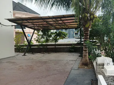 6 Bedroom Fully Detached Duplex with a Detached BQ — Lekki, Lagos