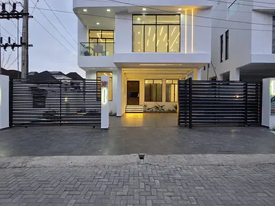 Five Bedroom Detached Duplex — Lekki, Lagos